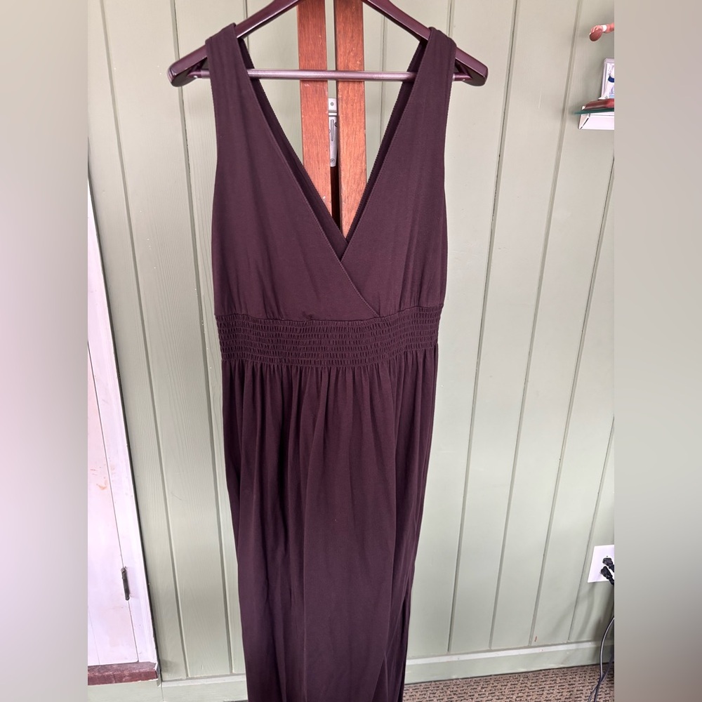 Sleeveless Deep V Maxi Dress in Dark Plum